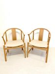 2 st HANS J WEGNER karmstol "PP56" Kinastolen